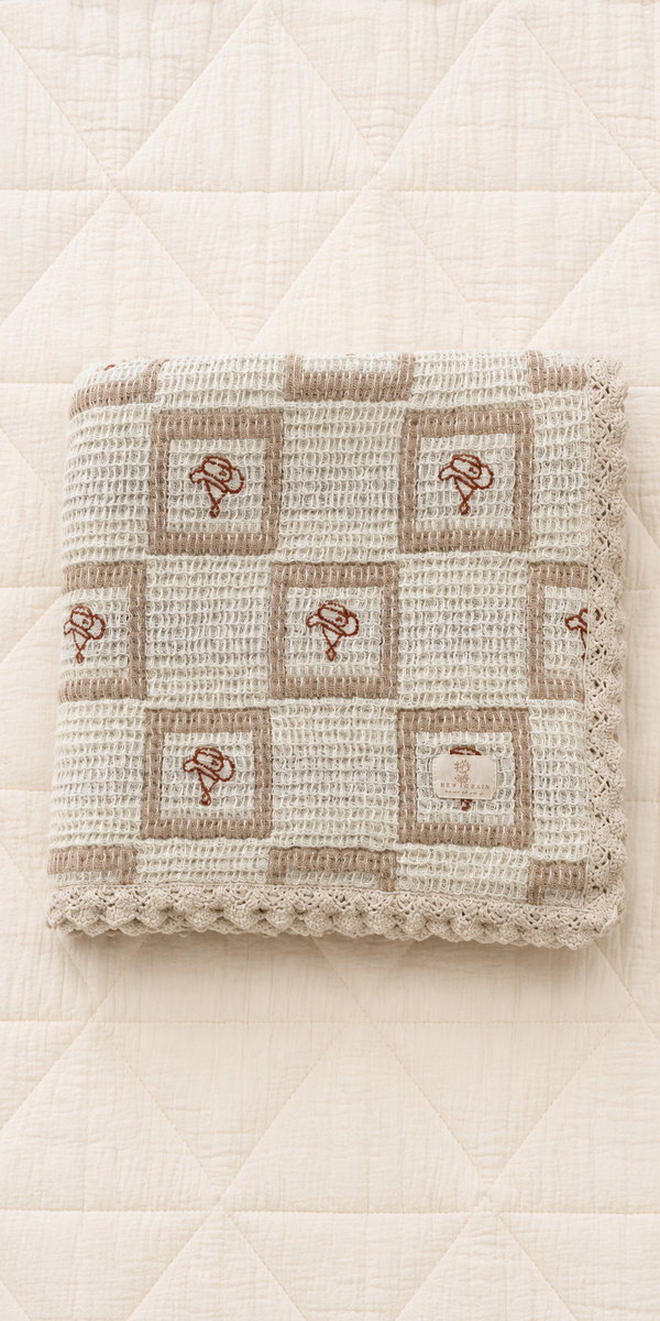 Round up Quilt - Patchwork Blanket - New Grain