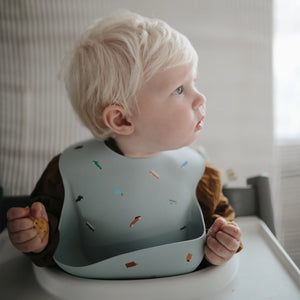 Silicone Baby Bib - Retro Cars - Mushie