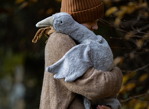 Large Grey Cuddly Goose - Senger Naturwelt