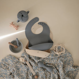 Organic Cotton Muslin Swaddle Blanket - Blue Flowers - Mushie