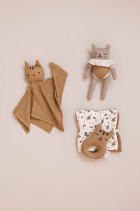 Main Sauvage -Kitten Knit Toy - Mustard Bodysuit