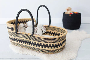 Moses Basket - Huntuma Black Pattern